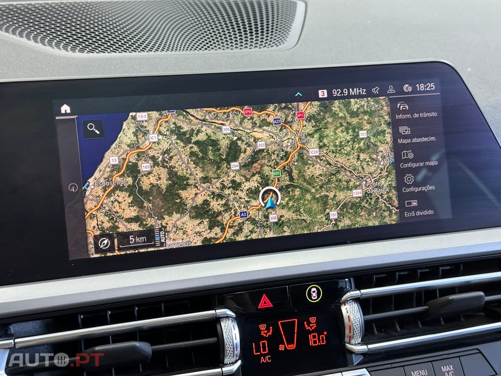 BMW 330 e Corporate Edition Auto — fotografia 18