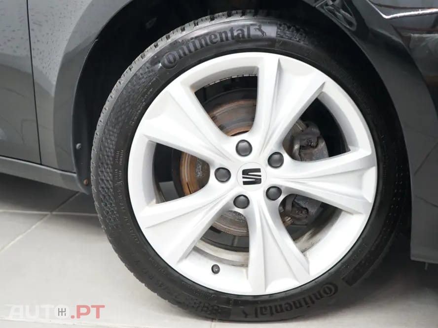 Seat Leon 1.0 eTSI OPF DSG FR