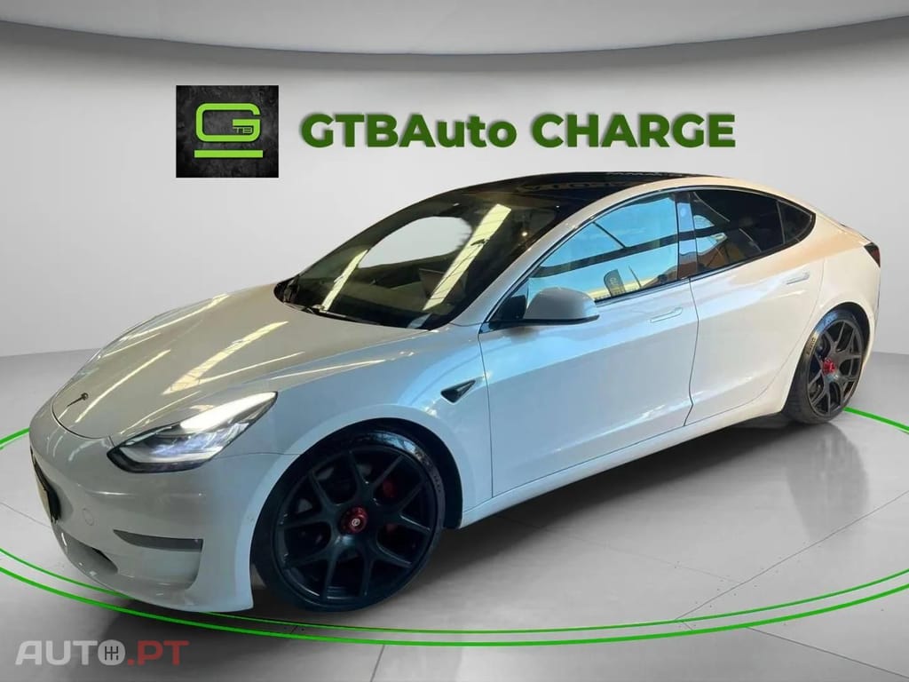 Tesla Model 3 PERFORMACE DUAL MOTOR