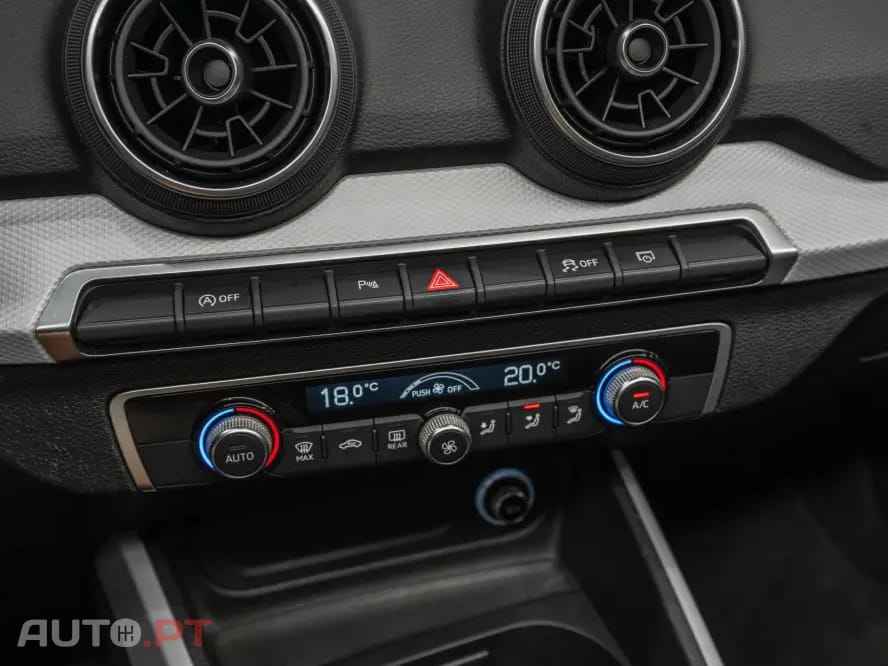Audi Q2 30 TFSI Sport S tronic