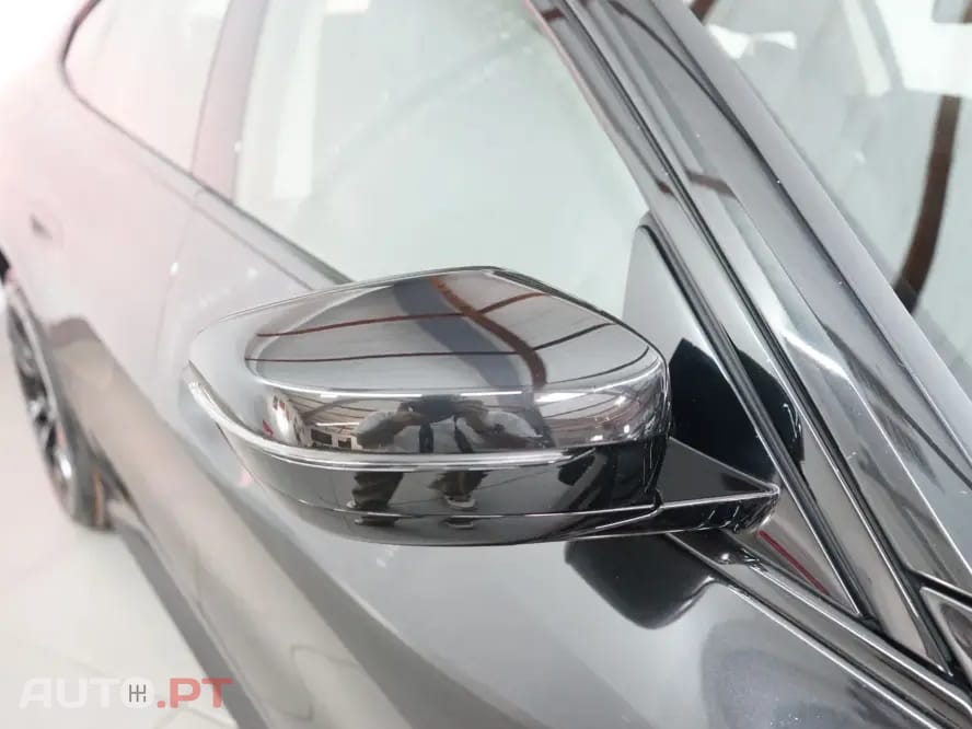 BMW i4 eDrive40