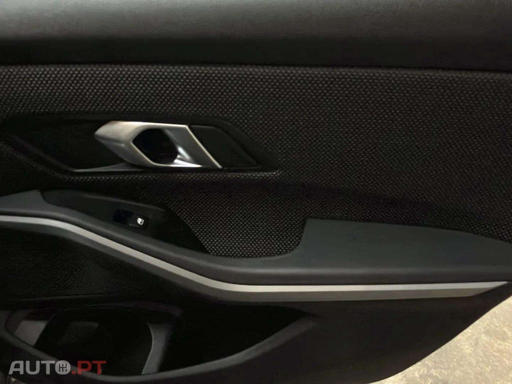 BMW 330 e Corporate Edition Auto