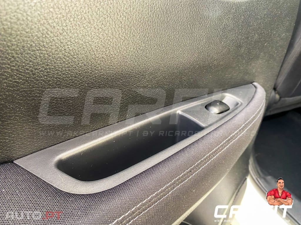 Nissan Qashqai 1.2 DIG-T N-Connecta RS+PS 18 Xtronic