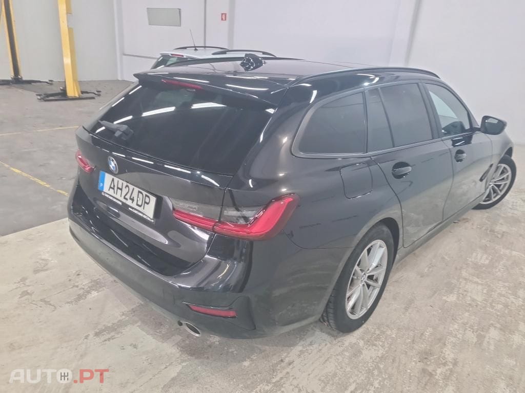 BMW 320 d Touring Auto