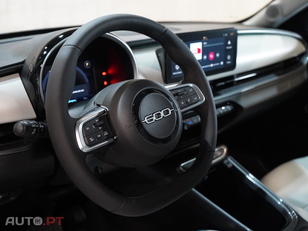 Fiat 600e 54 kWh La Prima