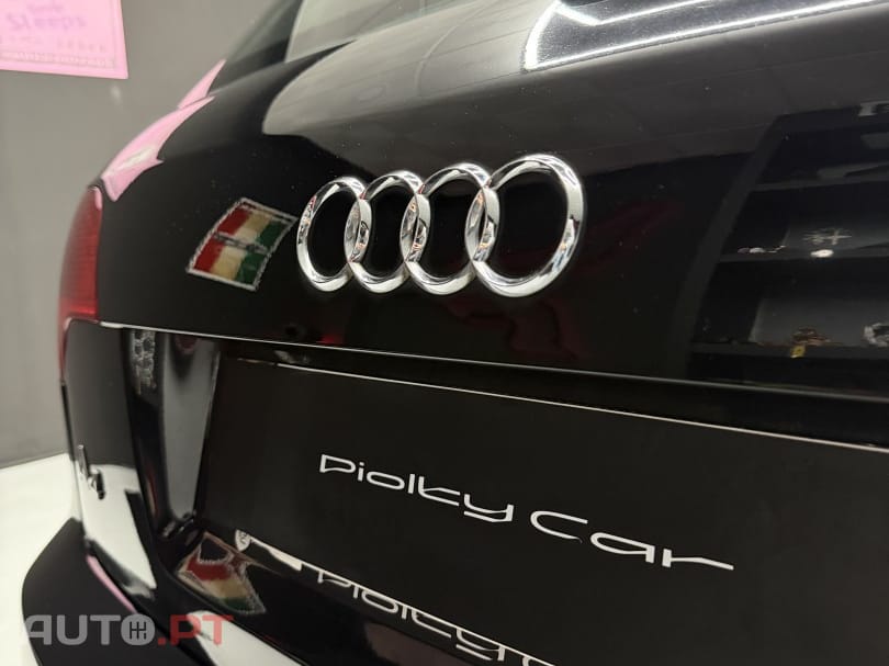 Audi A4 Avant 2.0 TDI S-line