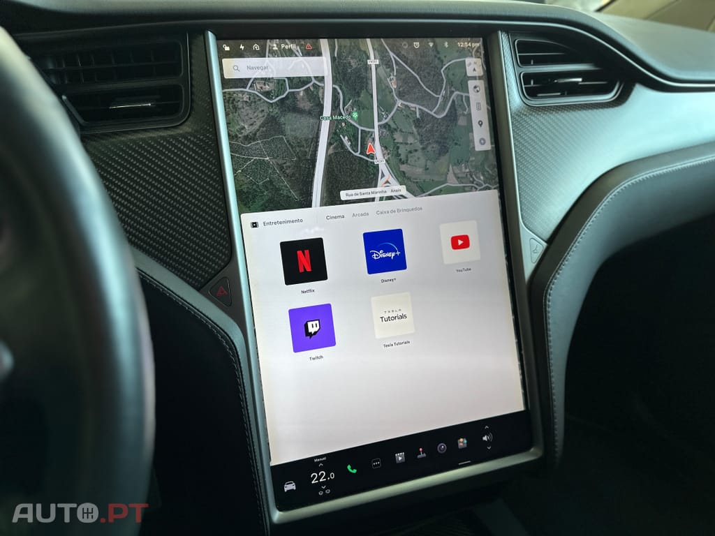 Tesla Model X Outro