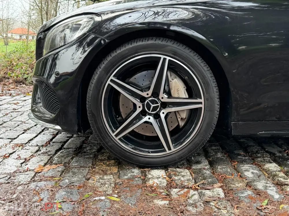 Mercedes-Benz C 300 h AMG Line