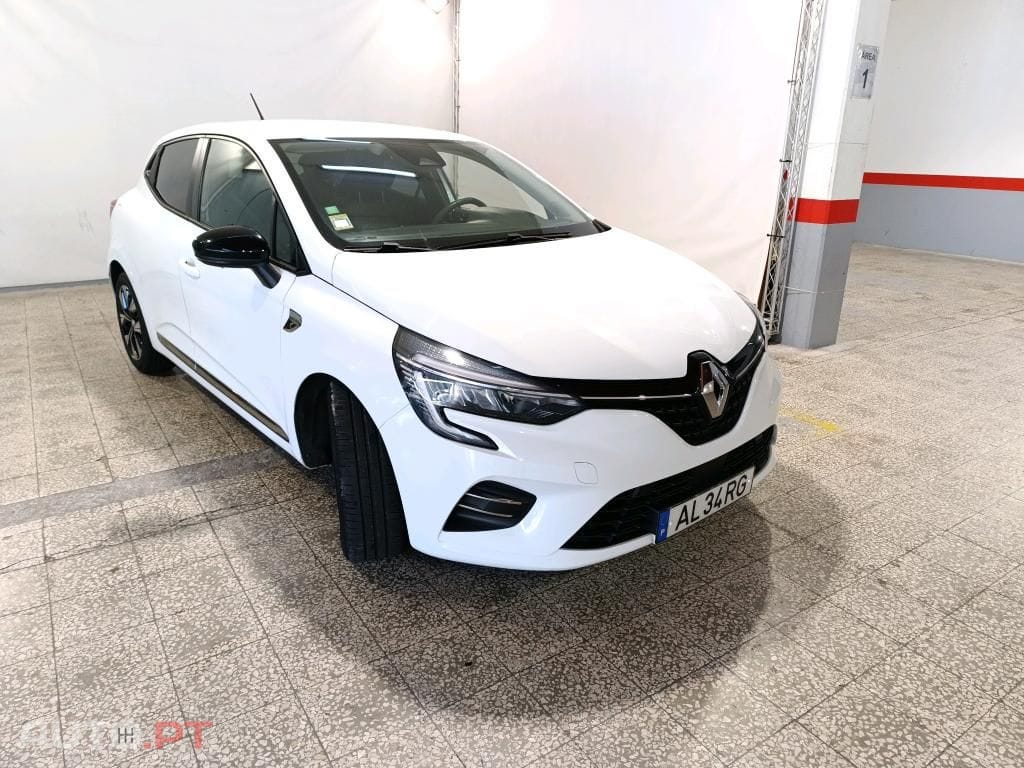 Renault Clio 1.0 TCe Limited Bi-Fuel