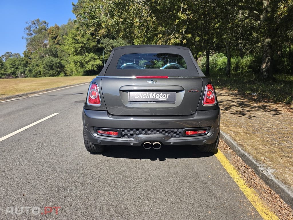 MINI Cabrio John Cooper Works