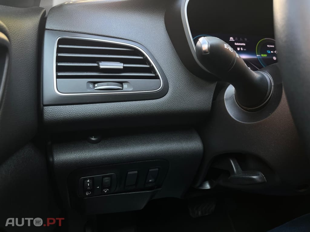 Renault Mégane GRANDTOUR 1.6 E-TECH PLUG-IN BUSINE