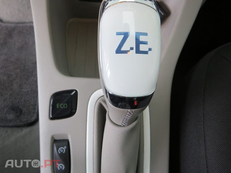Renault Zoe (c/ Bateria) Intens 40 Q90