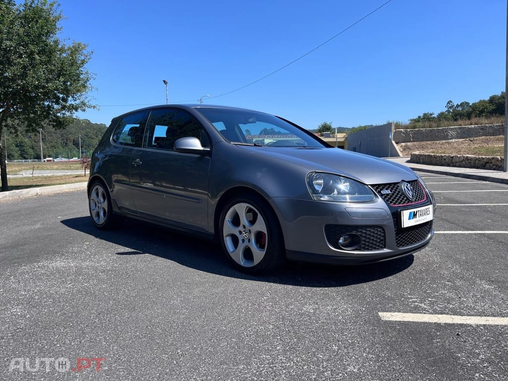 Volkswagen Golf 2.0 GTi