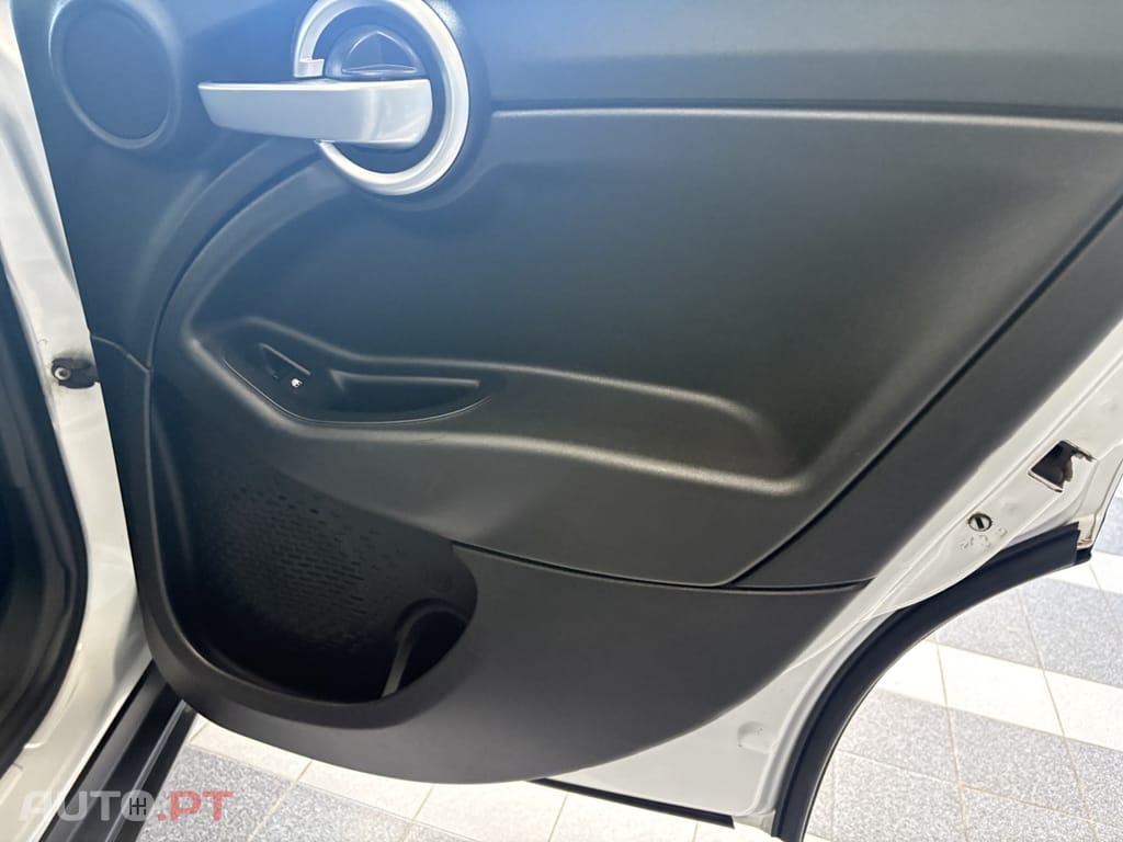 Fiat 500X 1.3 MJ City Cross S&S