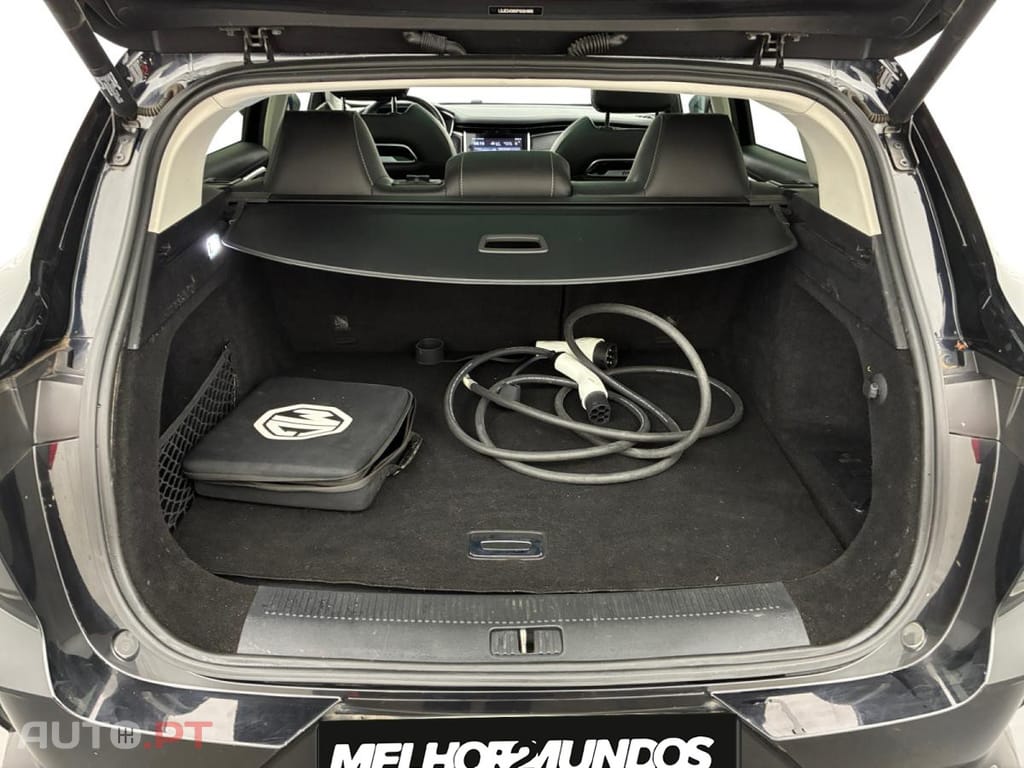 MG Marvel R EV Luxury 2WD