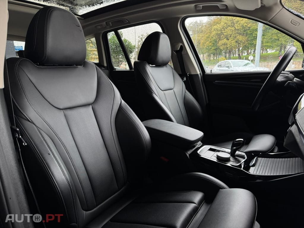 BMW X3 30 e xDrive Advantage