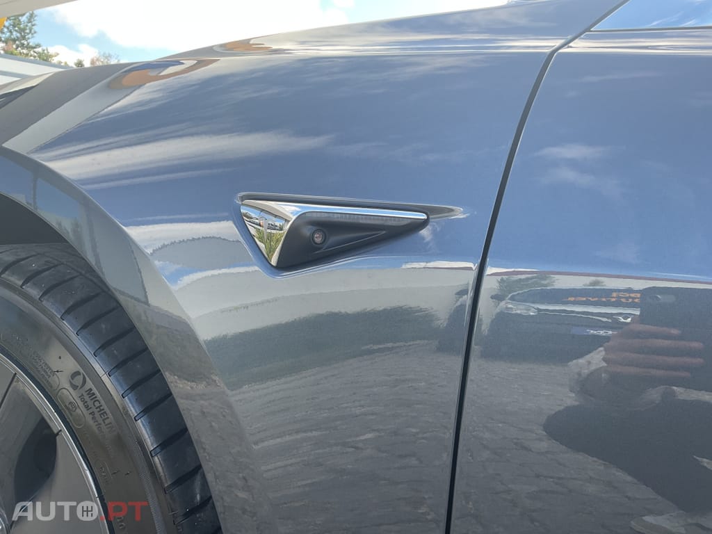 Tesla Model 3 Standard RWD Plus