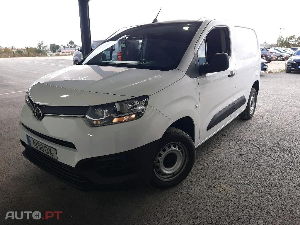Toyota Proace 1.5D IVA DEDUTIVEL