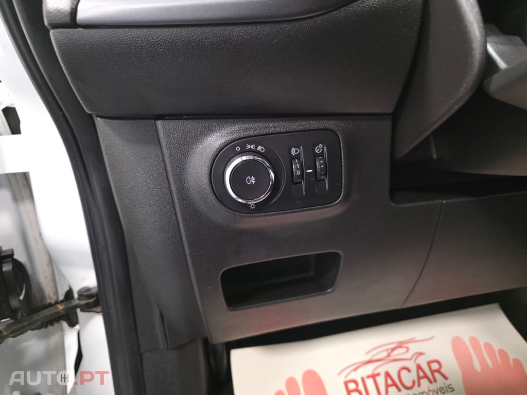 Opel Corsa 1.3 CDTI VAN IVA DEDUTÍVEL