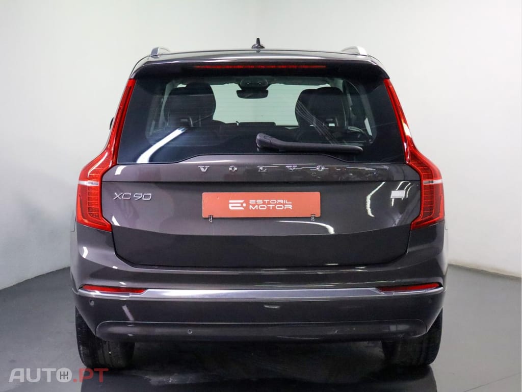 Volvo XC90 2.0 T8 PHEV Core AWD