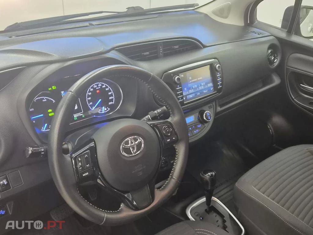 Toyota Yaris 1.5 HSD Comfort+P.Style