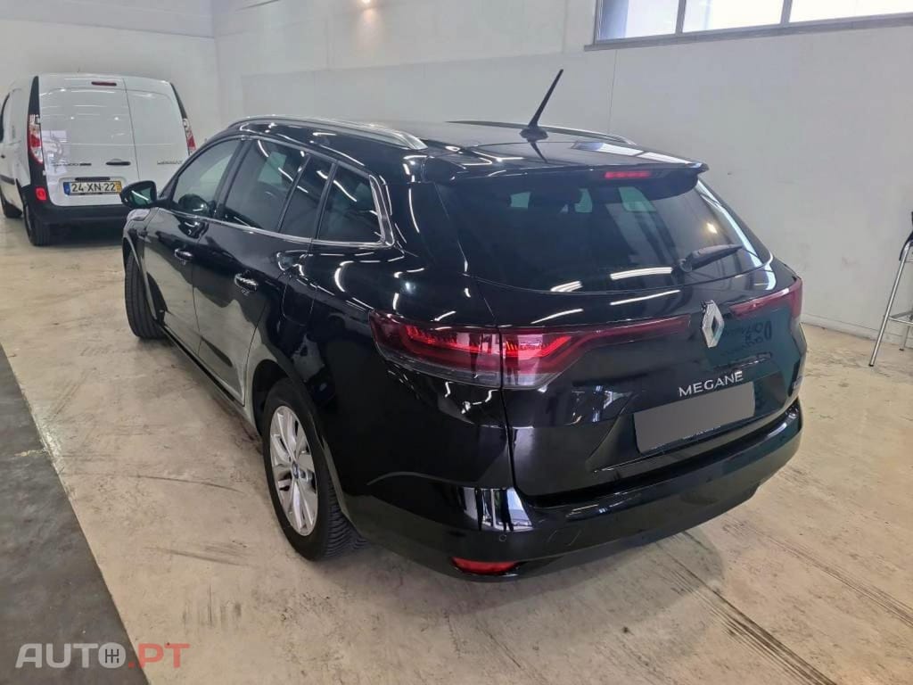 Renault Mégane Sport Tourer  1.6 E-Tech Plug-In Intens