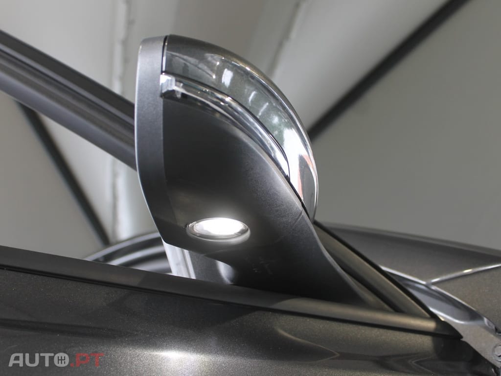 Ford Focus 1.0 EcoBoost MHEV Active X