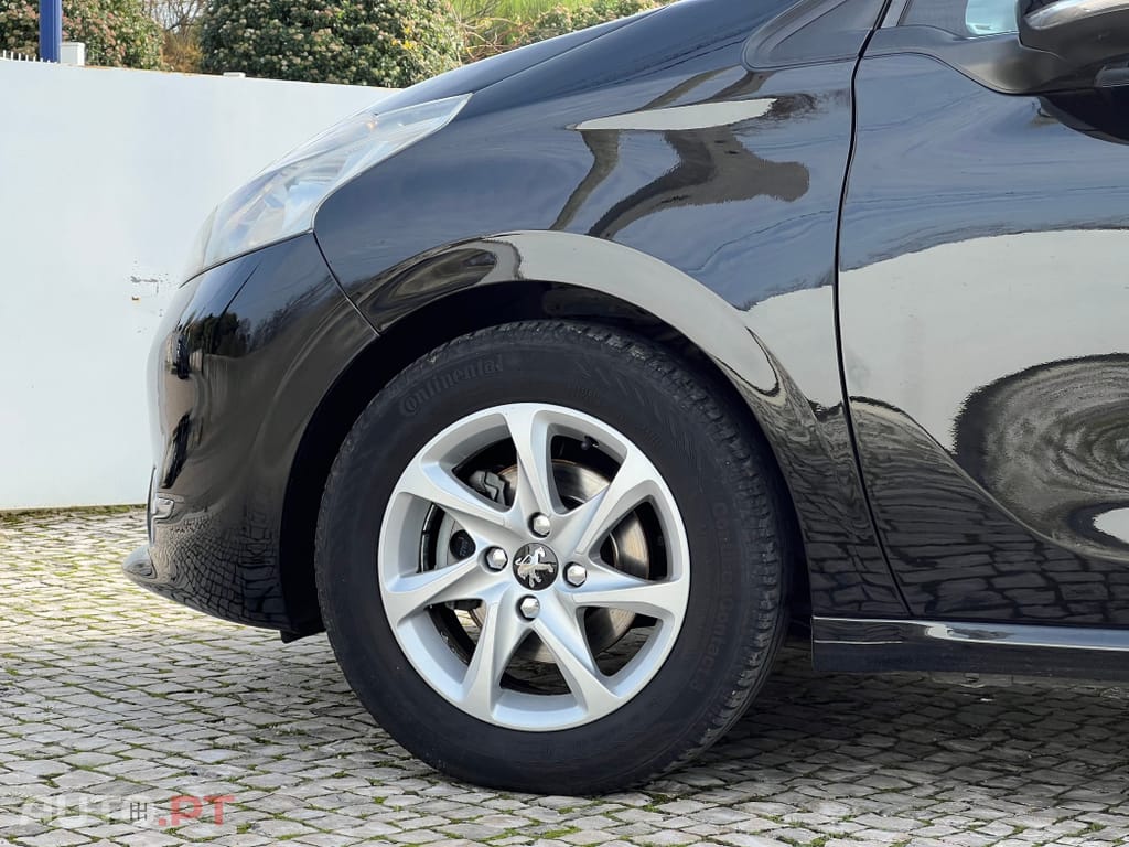 Peugeot 208 1.4 HDi Active