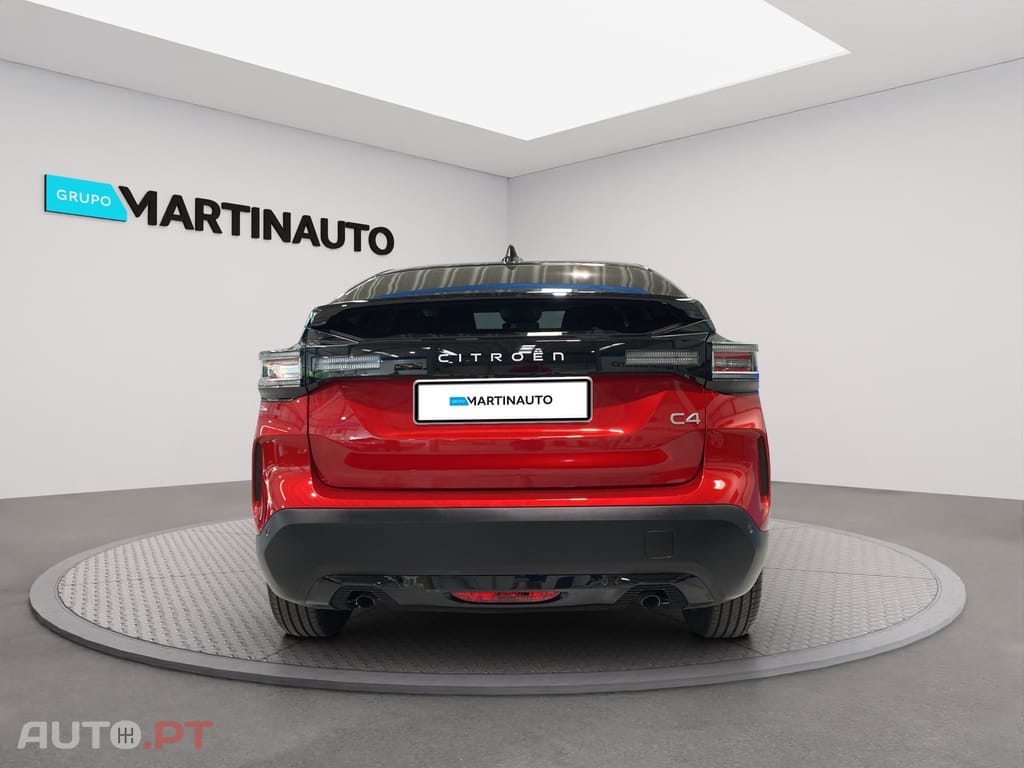 Citroen C4 1.2 PureTech Max EAT8