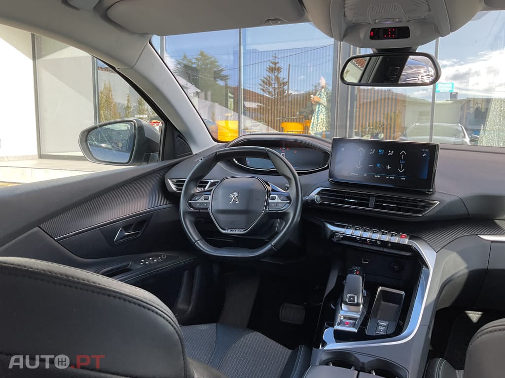Peugeot 5008 1.5 BlueHDi Allure Pack EAT8