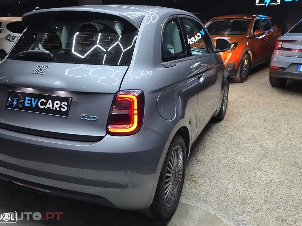 Fiat 500e 42 kWh Icon