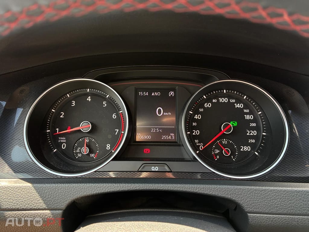 Volkswagen Golf 2.0 TSi GTi DSG Performance