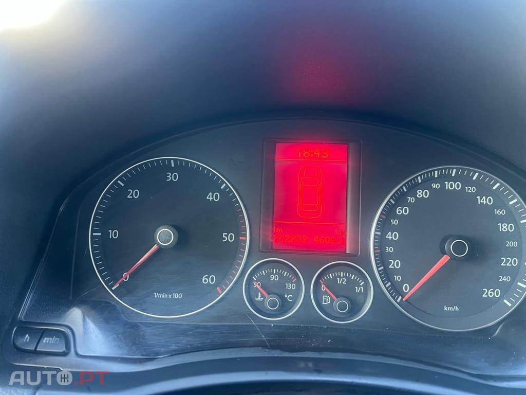 Volkswagen Jetta 1.9 TDi Confortline