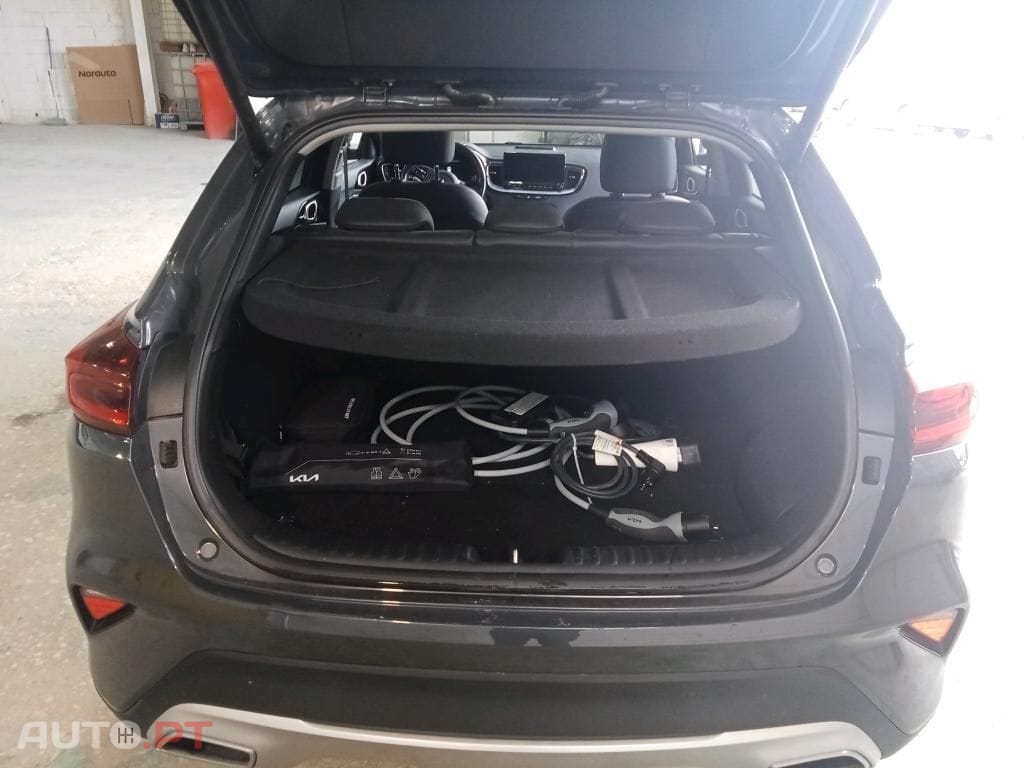 Kia Xceed 1.6 GDi PHEV Tech