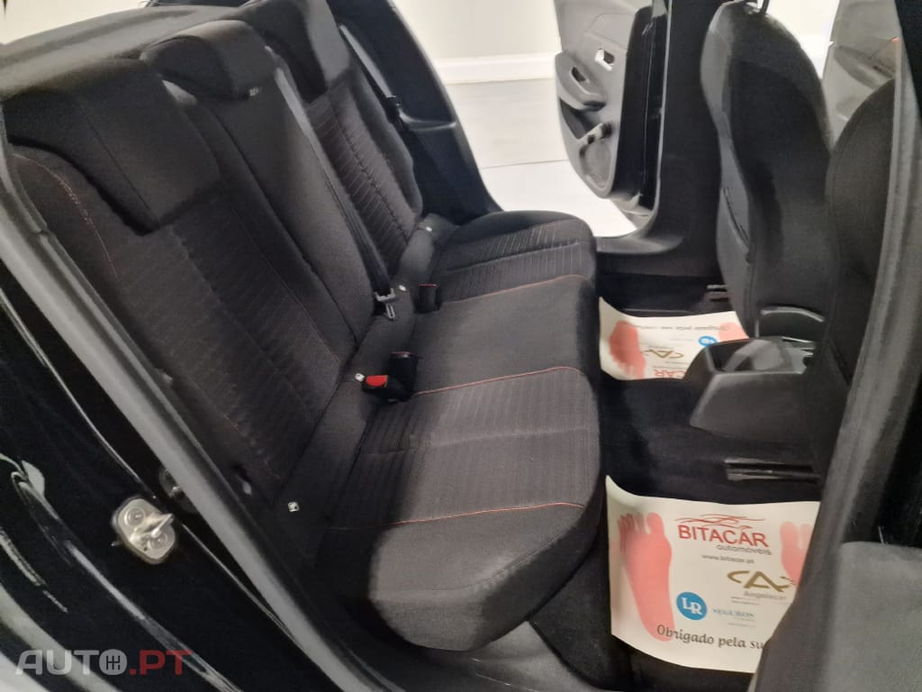 Peugeot 208 1.5 BLUEHDI 100CV ACTIVE