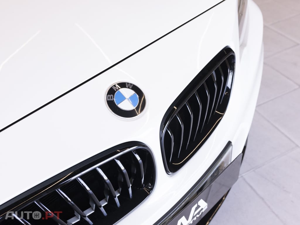 BMW 218 i Coupe Pack M
