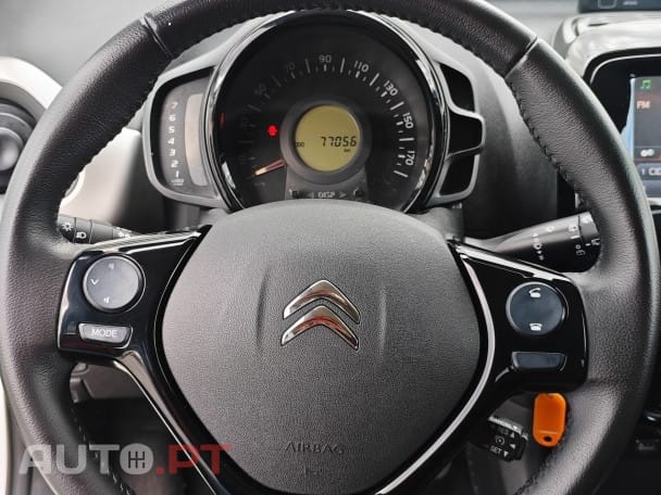 Citroen C1 1.0 VTi Shine