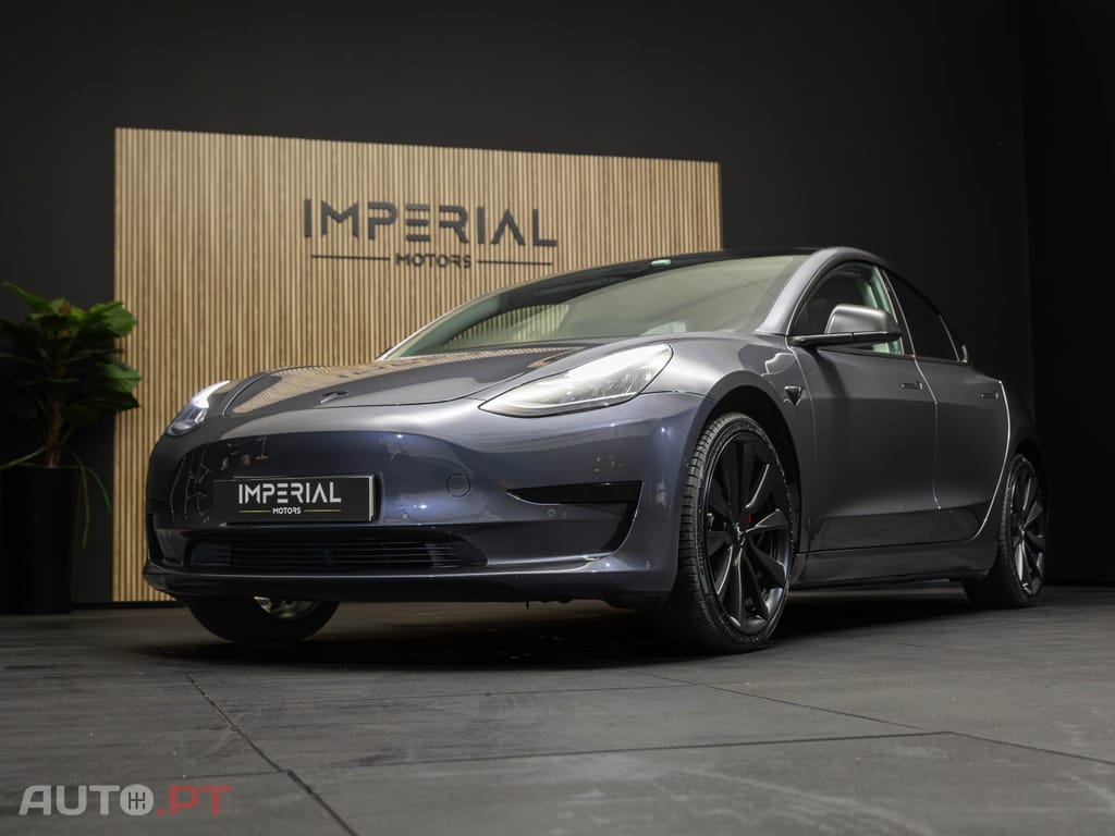 Tesla Model 3 Long-Range Dual Motor AWD
