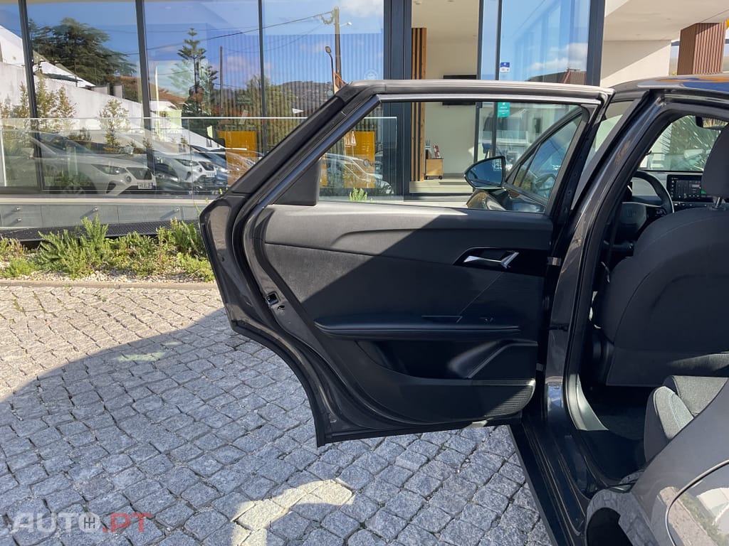 MG MG4 51 kWh Standard