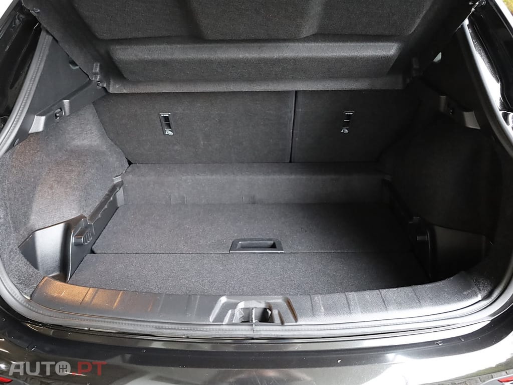 Nissan Qashqai 1.5 dCi N-Connecta J18