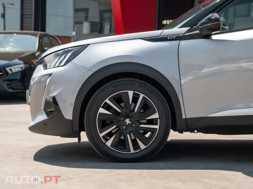 Peugeot 2008 1.5 BlueHDi GT Pack EAT8