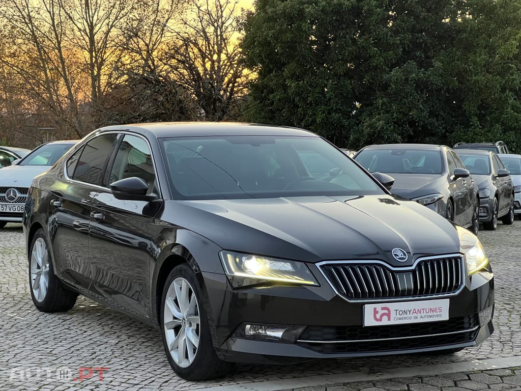 Skoda Superb 2.0 TDI Sportline