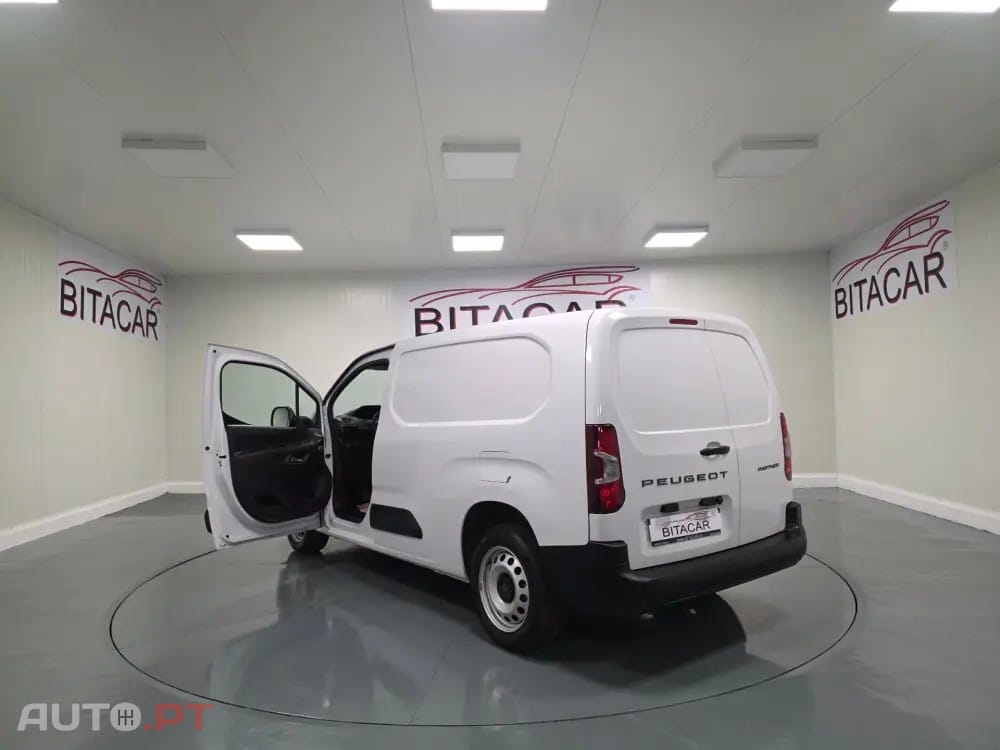 Peugeot Partner 1.5 BLUEHDI 100CV LONGA CAMARA TRASEIRA
