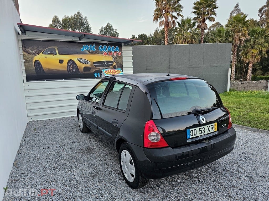 Renault Clio 1.2 Confort Authentique