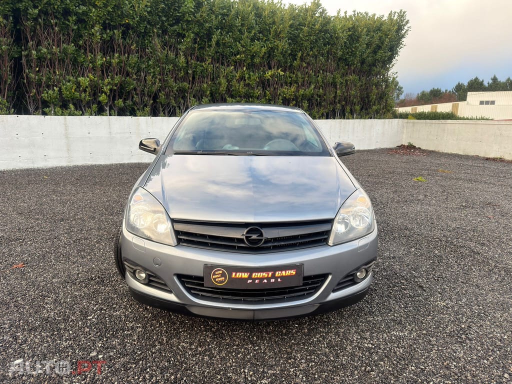 Opel Astra GTC 1.3 CDTi