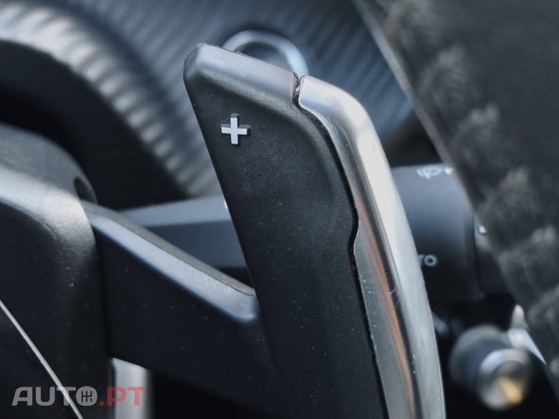 Peugeot 208 PureTech 100 EAT8 Allure