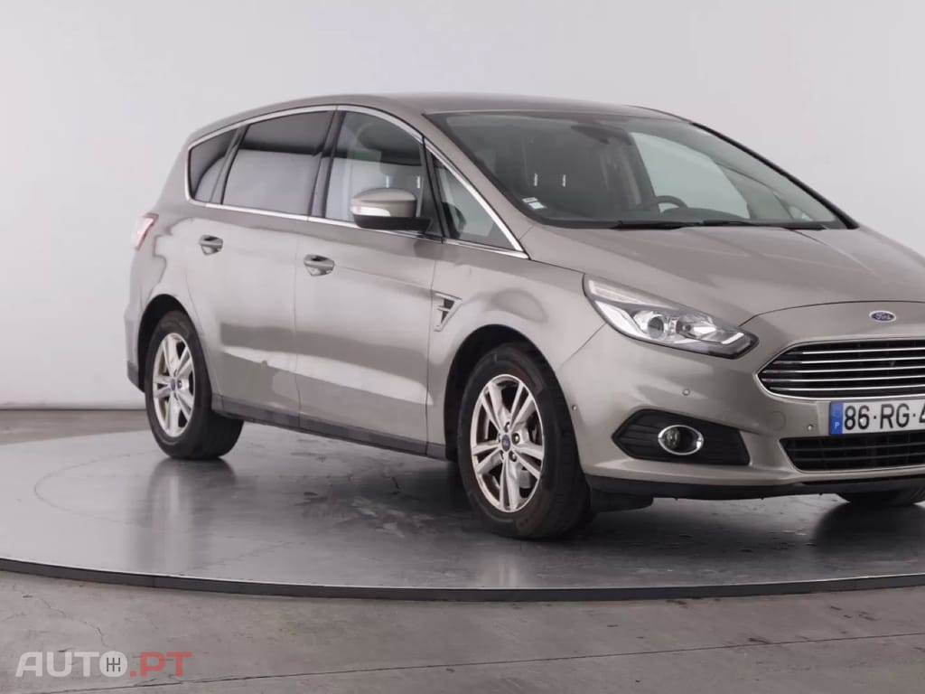 Ford S-Max 2.0 TDCi Titanium