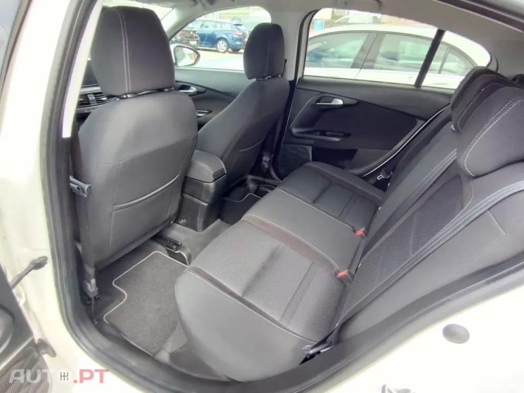 Fiat Tipo 1.3 M-Jet Lounge
