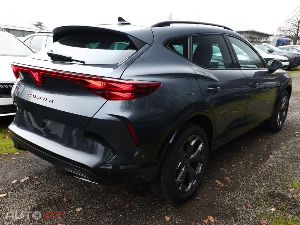 Cupra Formentor 1.5 e tsi 150cv PACK EDGE  10 KM