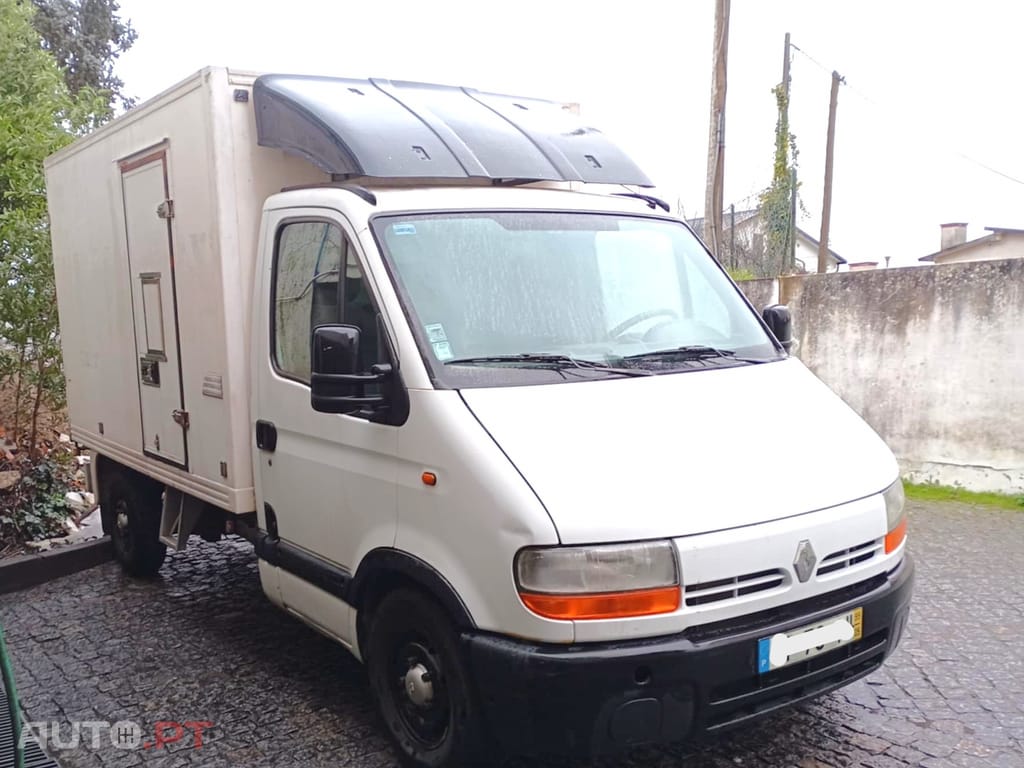 Renault Master 2.5 D 80HP Contentor de Fibra